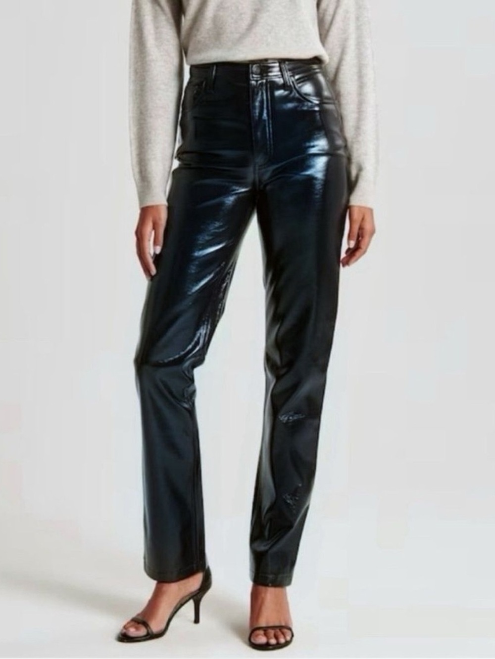 Abercrombie & Fitch The 90’s Straight Ultra High Rise Vegan Leather Pants NOWT
